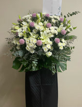 Load image into Gallery viewer, Deepest Condolence Flower Stand