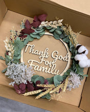 Load image into Gallery viewer, Decorated Wreath With Custom Text - Thank God for Family
