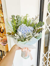 Load image into Gallery viewer, All Eyes On You
