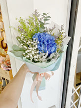 Load image into Gallery viewer, All Eyes On You
